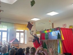 Divadélko Koloběžka - Jak Vítek hledal vítr