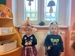 Buchy, buchy, buch, v domě straší duch