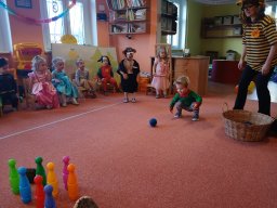 Karneval v Kopretince