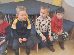 PŘEDŠKOLÁCI V KNIHOVNĚ