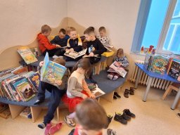 PŘEDŠKOLÁCI V KNIHOVNĚ