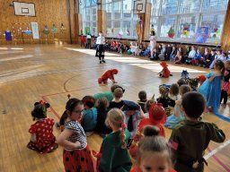 KARNEVAL V ZŠ NÁMĚSTÍ MÍRU